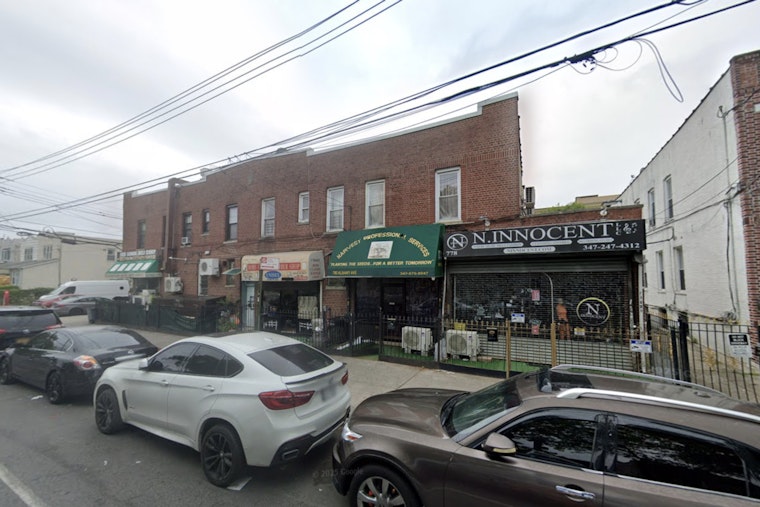 Brooklyn Man Clings To Life After Late-Night Albany Avenue Stabbing