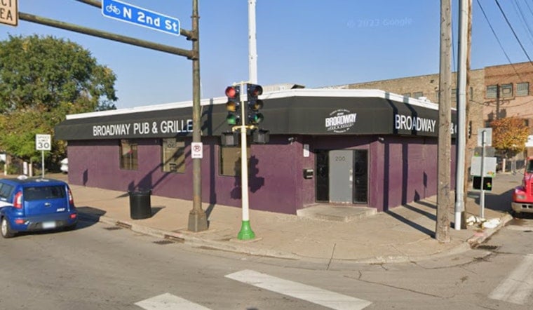 Brunch, Booze And Karaoke: River City Tavern Bets On West Broadway