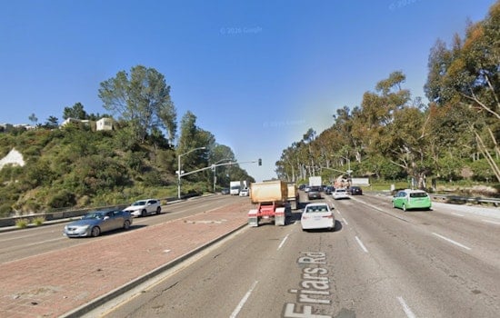 Brush Fire Chokes Mission Valley Commute, Shuts Eastbound Friars at Santo