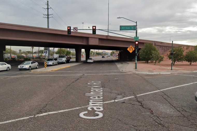Camelback Road Fight Leaves West Phoenix Woman Critically Wounded