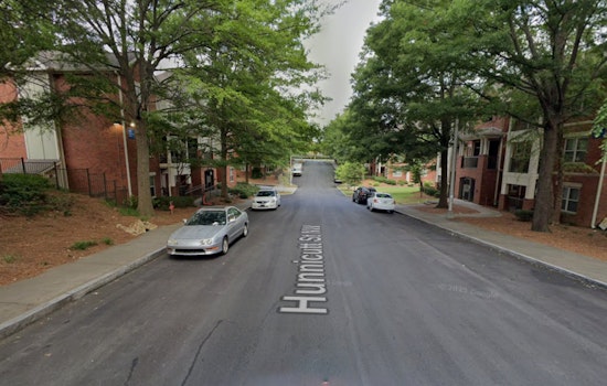 Camera Deal Turns Gunpoint Heist on Atlanta's Hunnicutt Street