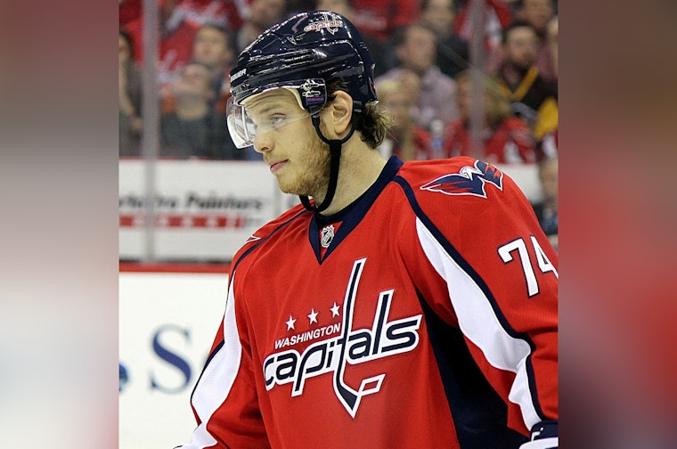 Canes Swipe Carlson’s Rights In Cut-Rate Draft-Night Deal