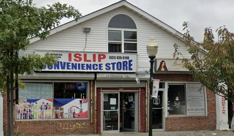 Central Islip Strip Mall Inferno Leaves Cop And Firefighter Hurt