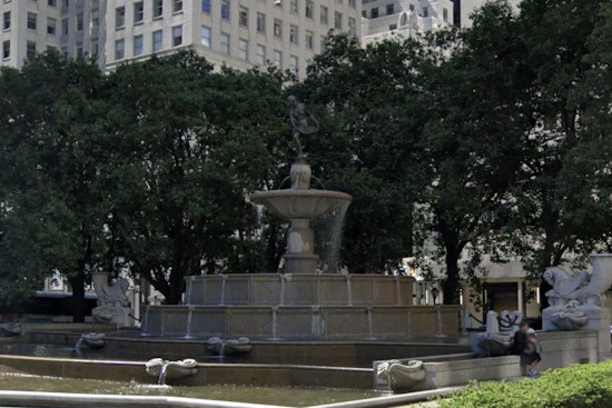 Central Park’s Grand Army Plaza Roars Back As Pulitzer Fountain Flows Again