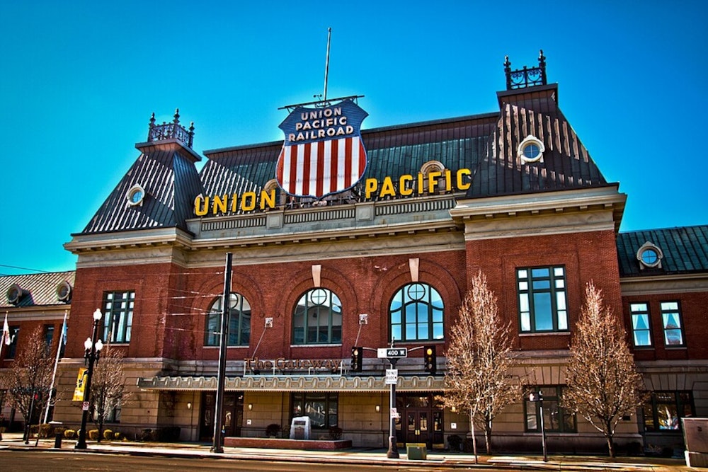 Charcoal Chops And Depot Drama: Rouser Fires Up Downtown Salt Lake City