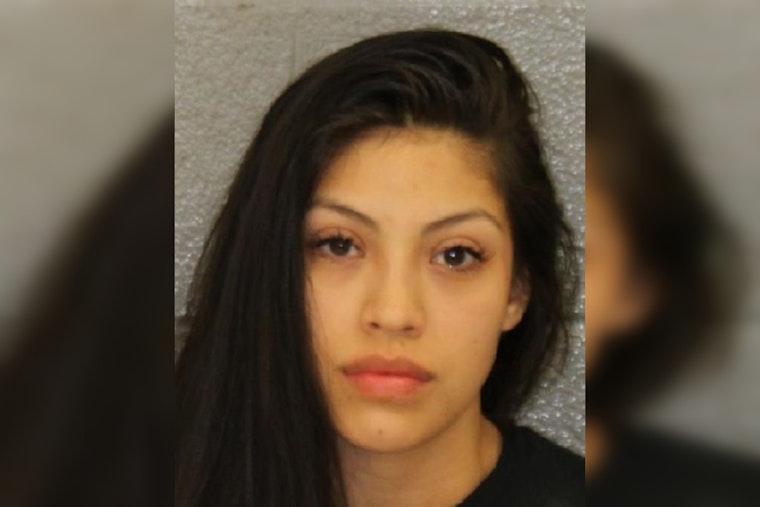 Charlotte 22-Year-Old Accused of DWI After Speeding on I-77 With Kids in Car