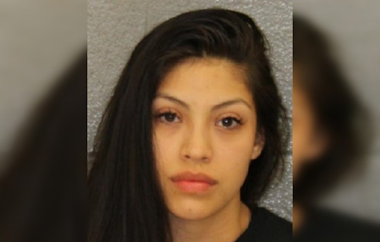 Charlotte 22-Year-Old Accused of DWI After Speeding on I-77 With Kids in Car