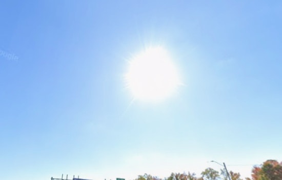 Charlotte Wakes To Blue Skies, Then Cranks Up Heat For Sizzling Sunday