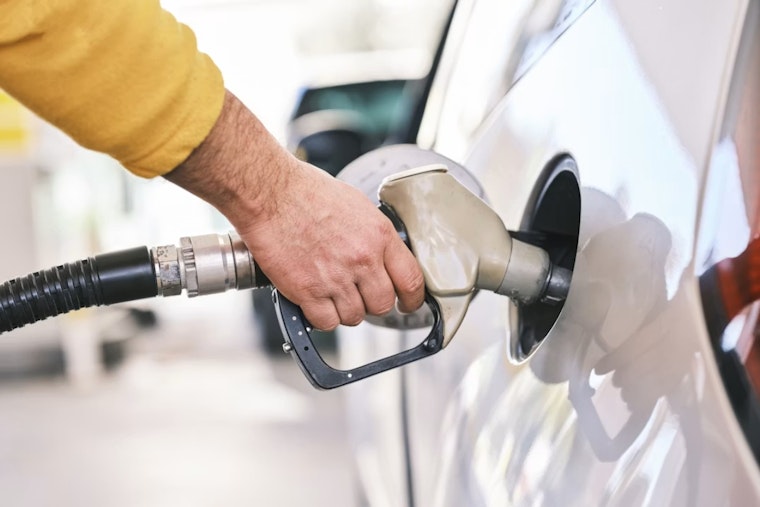 Cheaper Gas Stuck In Limbo As E15 Vanishes From California Pumps