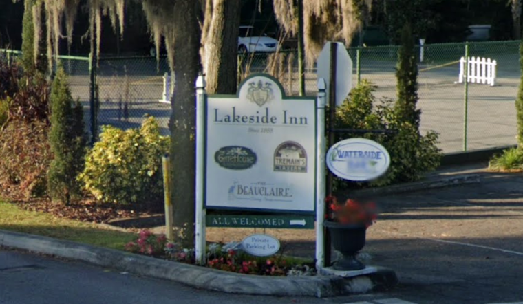 Cheeky Monkey Crashes Porch Party At Mount Dora's Lakeside Inn