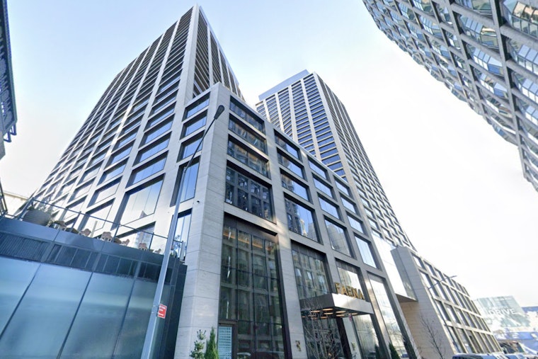 Chelsea's Last One High Line Penthouse Finally Finds A Taker