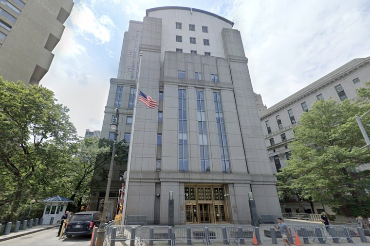 Chicago CFO Tells Manhattan Jury Fees Vanished In Alleged $12M Loan Hustle