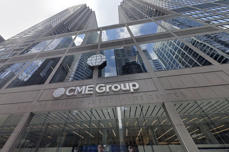 Chicago CME’s Tiny Oil And Gold Bets To Trade While City Sleeps