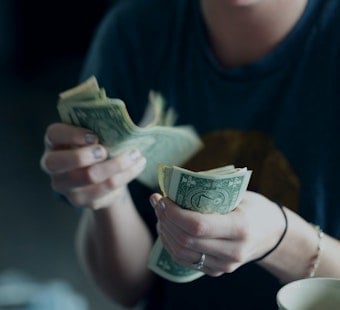 Chicago Paycheck Jolt As Minimum Wage Climbs To $17.05 An Hour