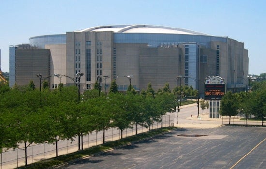 Chicago Walmart Heir Muscles Into Bulls Ownership, Grabs Slice Of United Center