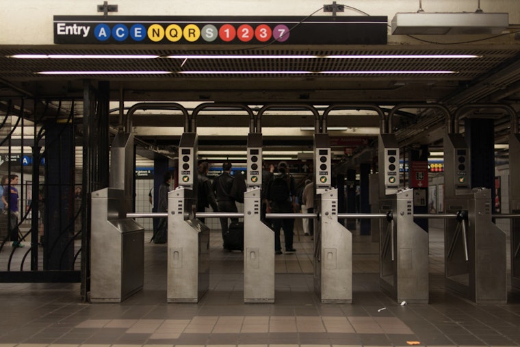 City Hall Set to Slash Subway Bills for 340,000 More Riders