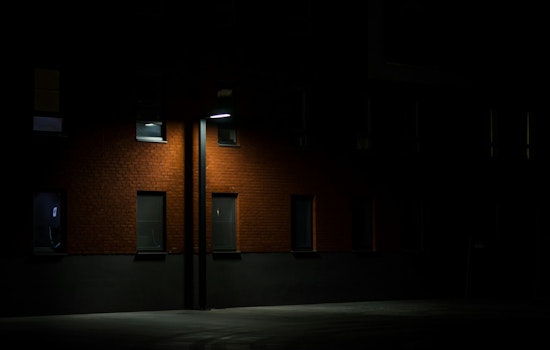 City Streetlights Turn NYC Allergy Season Into A 300-Day Sneeze Marathon