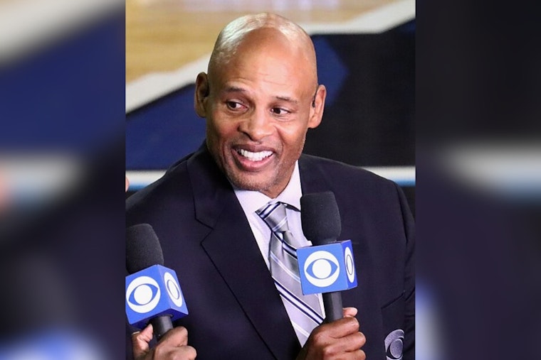 Clark Kellogg Throws His Weight Behind Bold Columbus Boarding School Plan