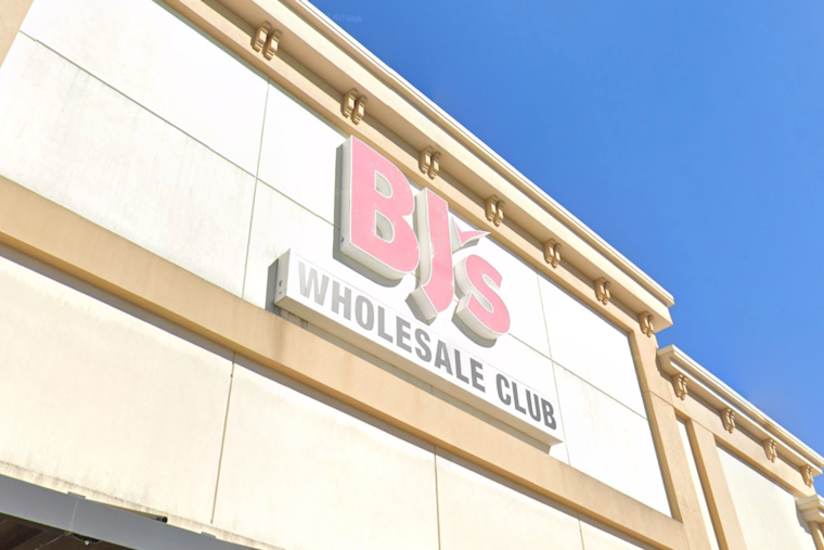Clermont Man Snags $21.5M Lotto Fortune From BJ's Liquor Quick Pick