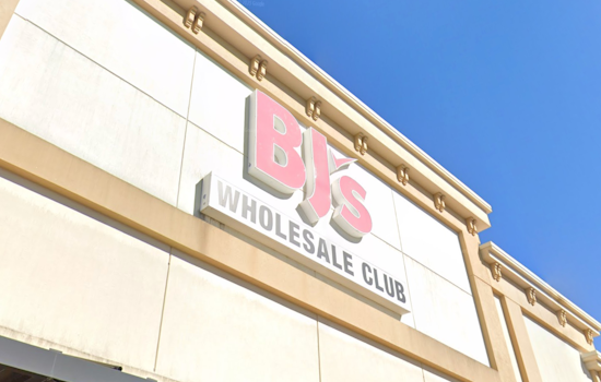Clermont Man Snags $21.5M Lotto Fortune From BJ's Liquor Quick Pick
