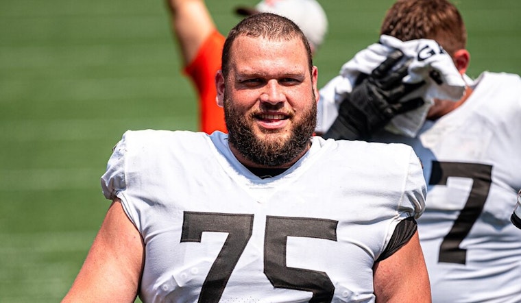 Cleveland Rocked as Browns Ironman Joel Bitonio Calls It a Career After 12 Seasons
