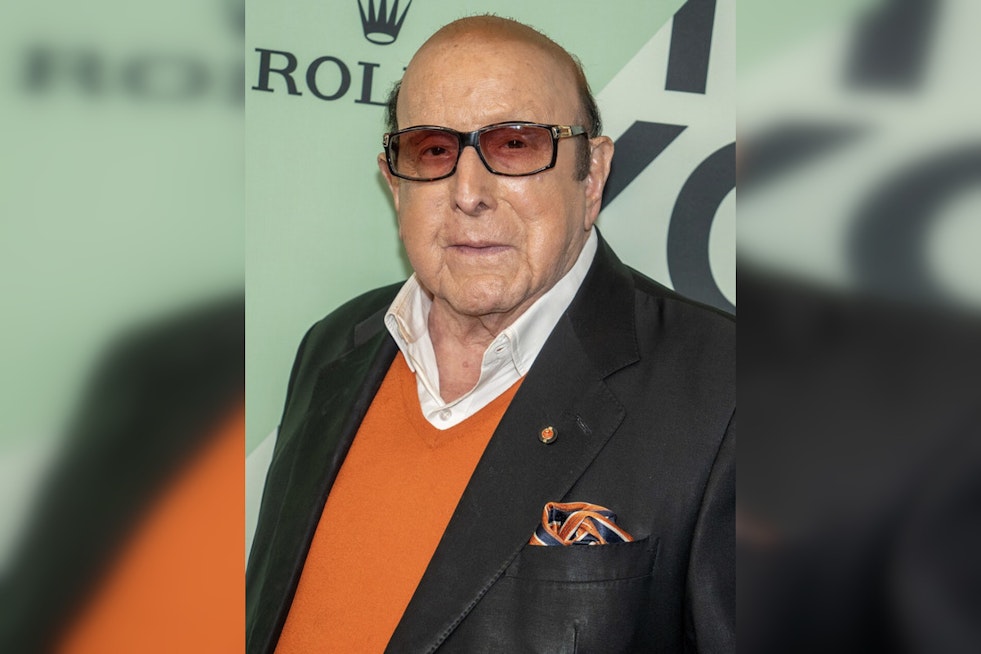 Clive Davis, Manhattan Music Kingmaker, Dies At 94