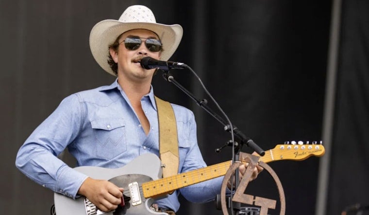 Cold Beer, Loud Cheers Zach Top Aims To Pack Frost Bank Center In San Antonio