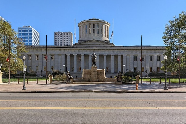 Columbus Caregivers Pack Statehouse Lawn In HB 795 Pay Fight