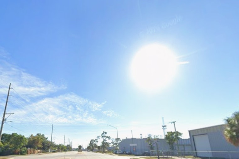 Cool Breeze, Hot Bay: Tampa Heats Up As Weekend Sizzler Looms