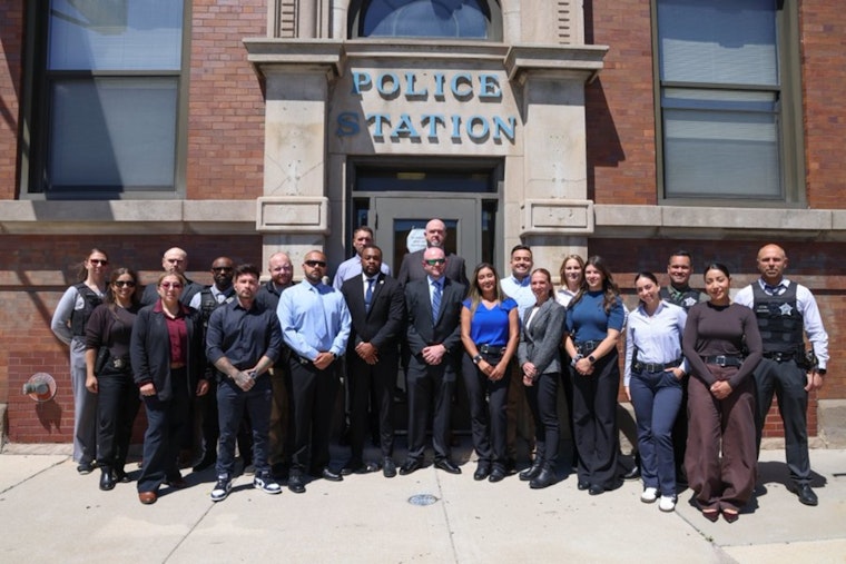 Cops And Feds Track Down 30 Missing Chicago Kids
