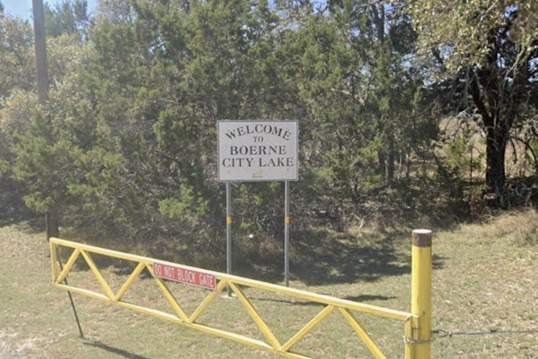 Cops Clear Out Boerne Lake As Mystery Incident Shuts Down Local Hot Spot
