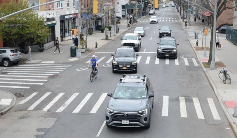 Court Street Bike Lane Battle: Cobble Hill Shops Say Curb Is Getting Crushed
