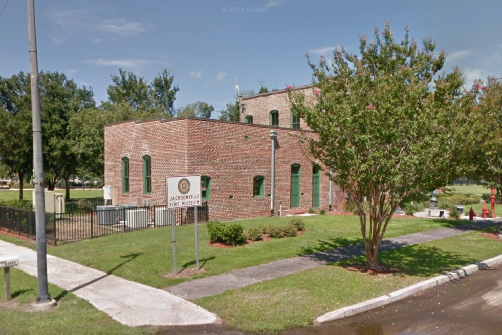 Cracks Sideline Jacksonville Fire Museum, Stall Northbank Comeback Plan