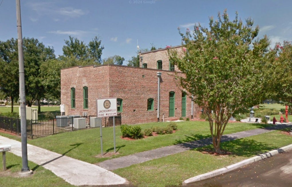 Cracks Sideline Jacksonville Fire Museum, Stall Northbank Comeback Plan