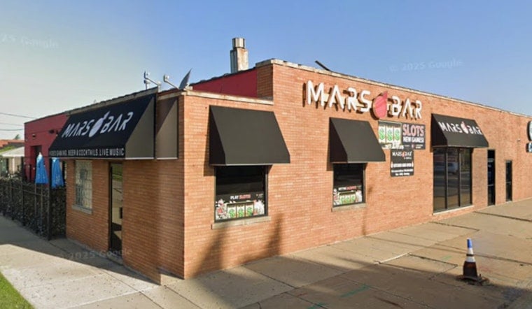 Crooks Smash Mars Bar In Summit, Loot Gaming Machines