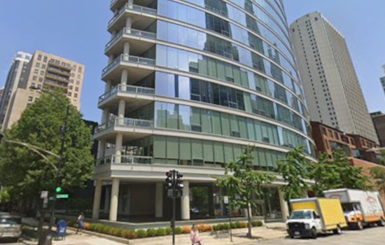 Crown Heir Quietly Offloads Swanky Oak Street Condo