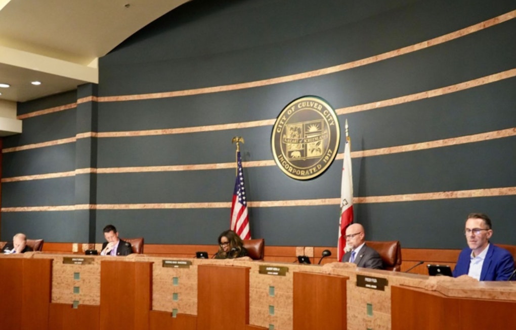 Culver City Imposes 45‑Day Moratorium On Drive‑Throughs