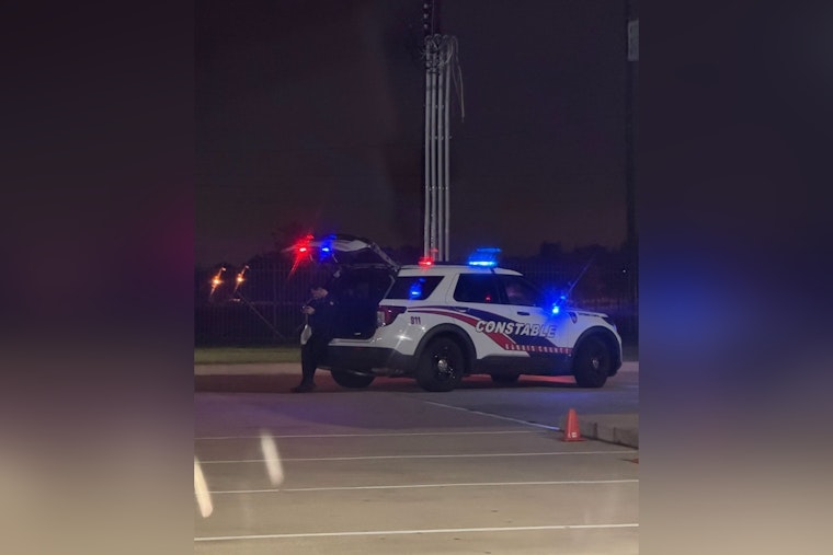 Cypress Car Chase Sends Deputies Swarming Hayden Lakes