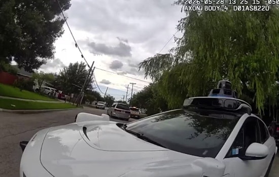 Dallas Constable Shoves Stalled Waymo From Street In Deadly Blast Chaos