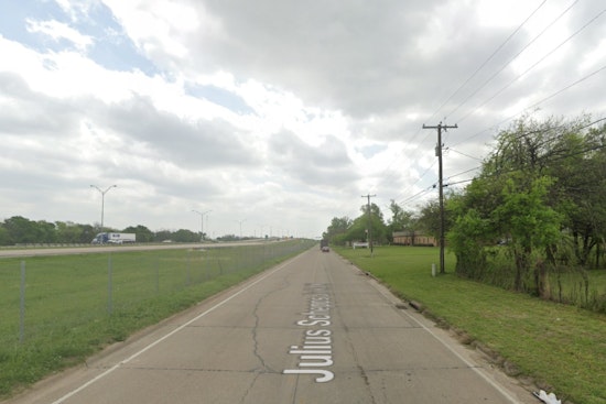Dallas Freeway Horror: Youth Killed After Stepping Out Of Car On Julius Schepps