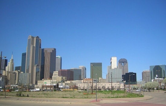 Dallas Sweats It Out as Triple-Digit Heat, Storms Crash the Weekend