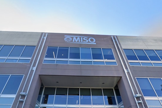 D.C. Court Tells MISO Grid Owners To Pay Back Eight Years Of Power-Line Profits