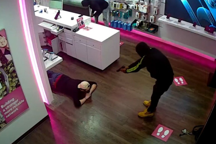 D.C. Man Gets 224 Months For Violent Pharmacy, Phone Store Robbery Spree
