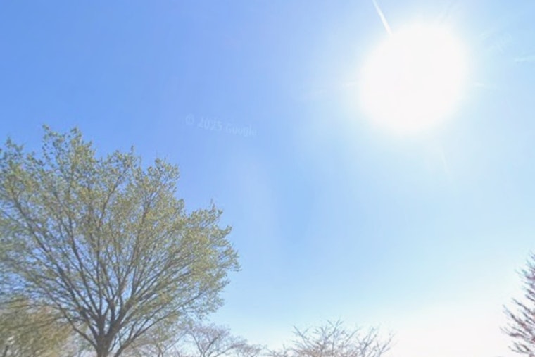 DC Sizzles as Breezy Sunday Brings Hit-or-Miss Showers