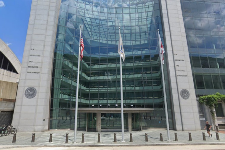 DC Watchdogs Zero In on Private Equity's Quiet Continuation Cash Machine