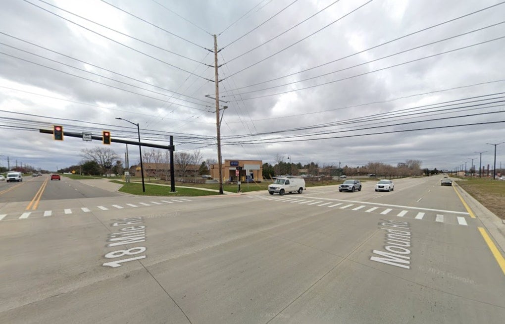 Deadly Crash Shuts Down 18 Mile and Mound in Sterling Heights