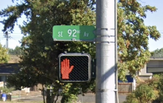 Deadly Late-Night Lents Crash Claims 71-Year-Old Pedestrian