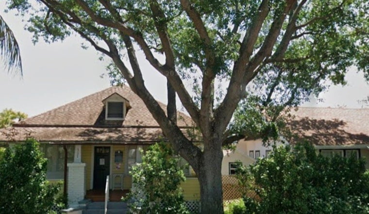Delray Beach Cracks Open 1976 Mystery Capsule on July Fourth