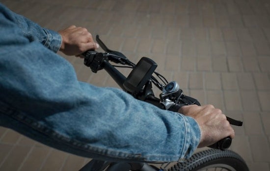 Denver 'Free' E‑Bike Deal Leaves Riders Waiting at the Curb