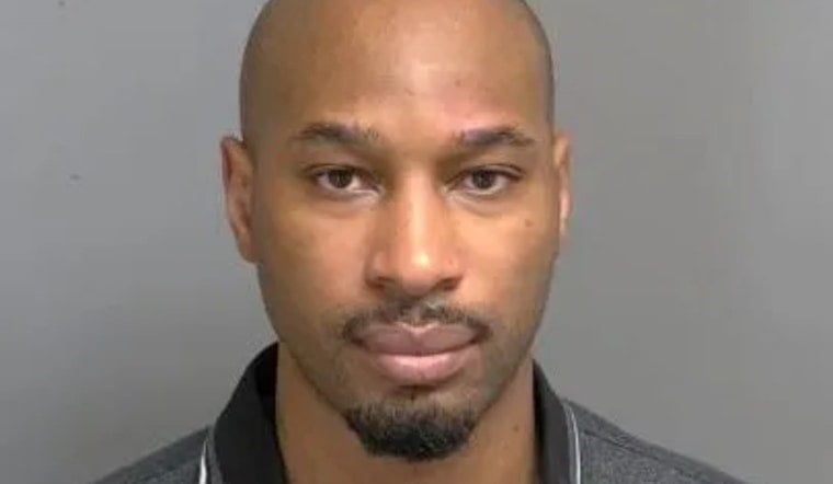 Detroit Cop From Warren Lands Probation In 12-Year-Old Texting Case